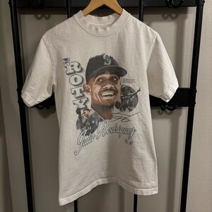 Julio Rodriguez MLB Seattle Mariners Rookie of the Year ROTY Shirt Men’s Medium